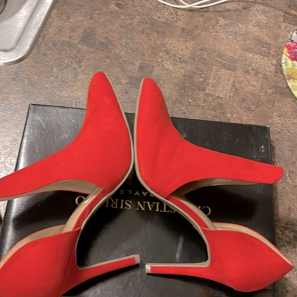 Christian Siriano Red Mules Sleek Minimalist Design - Picture 2 of 4